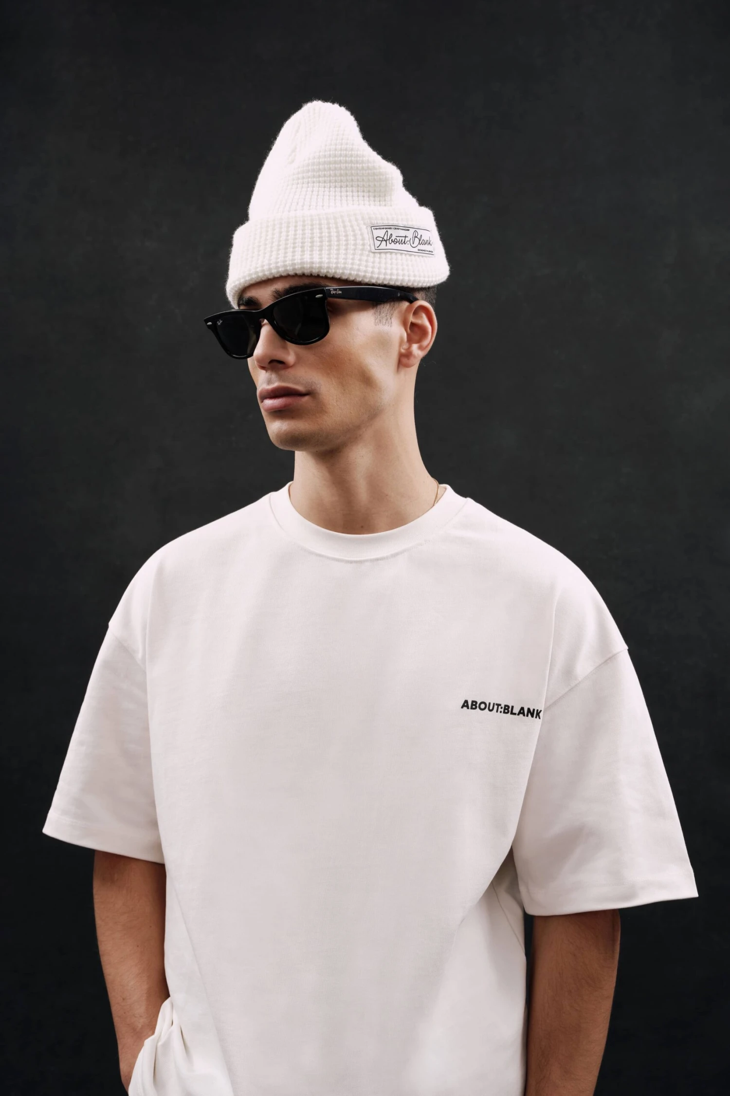 About---blank.com Creative Studio T-shirt Oat/black - Image 4