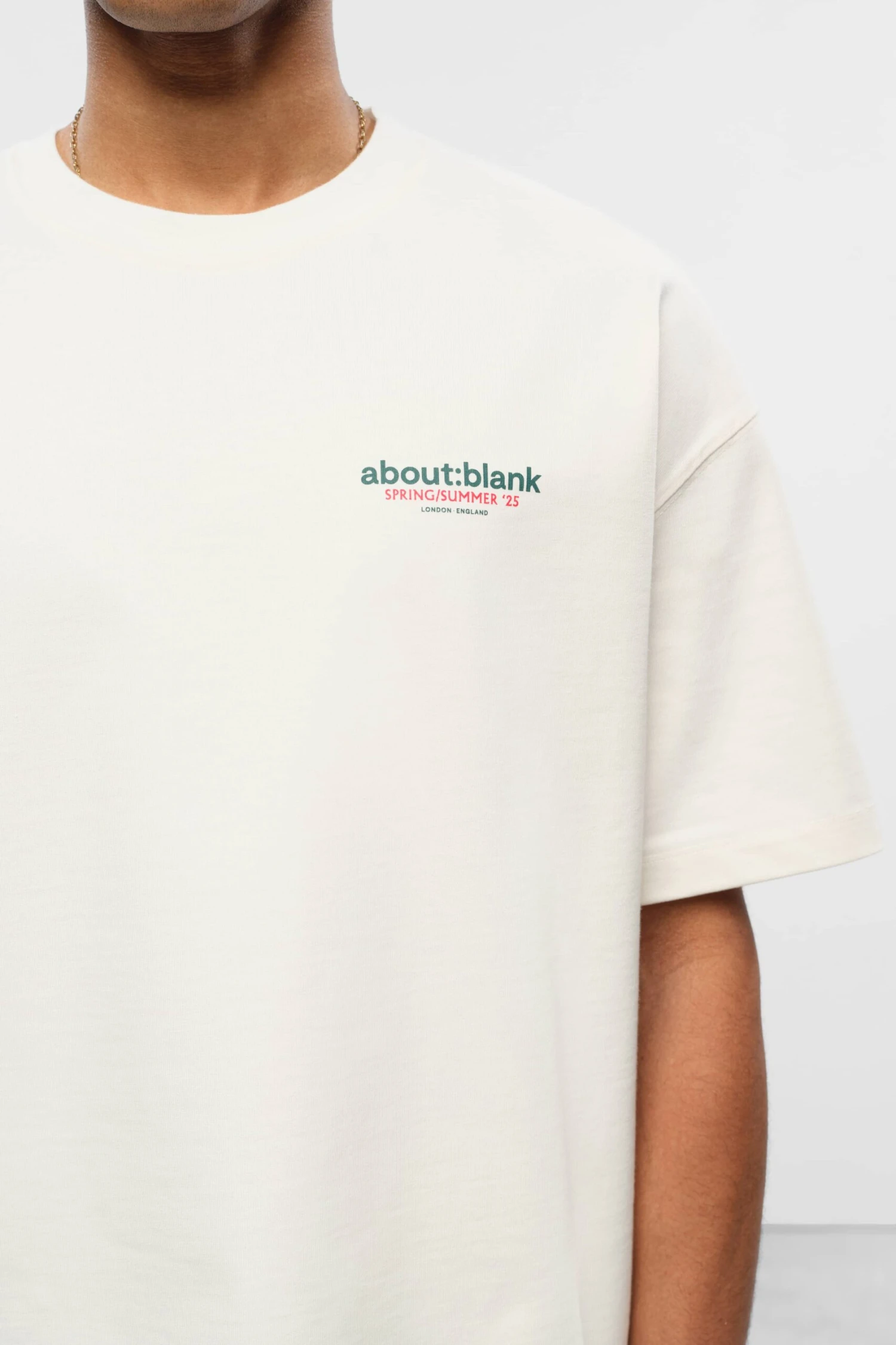 About:blank Tour T-shirt Oat/red/green - Image 6