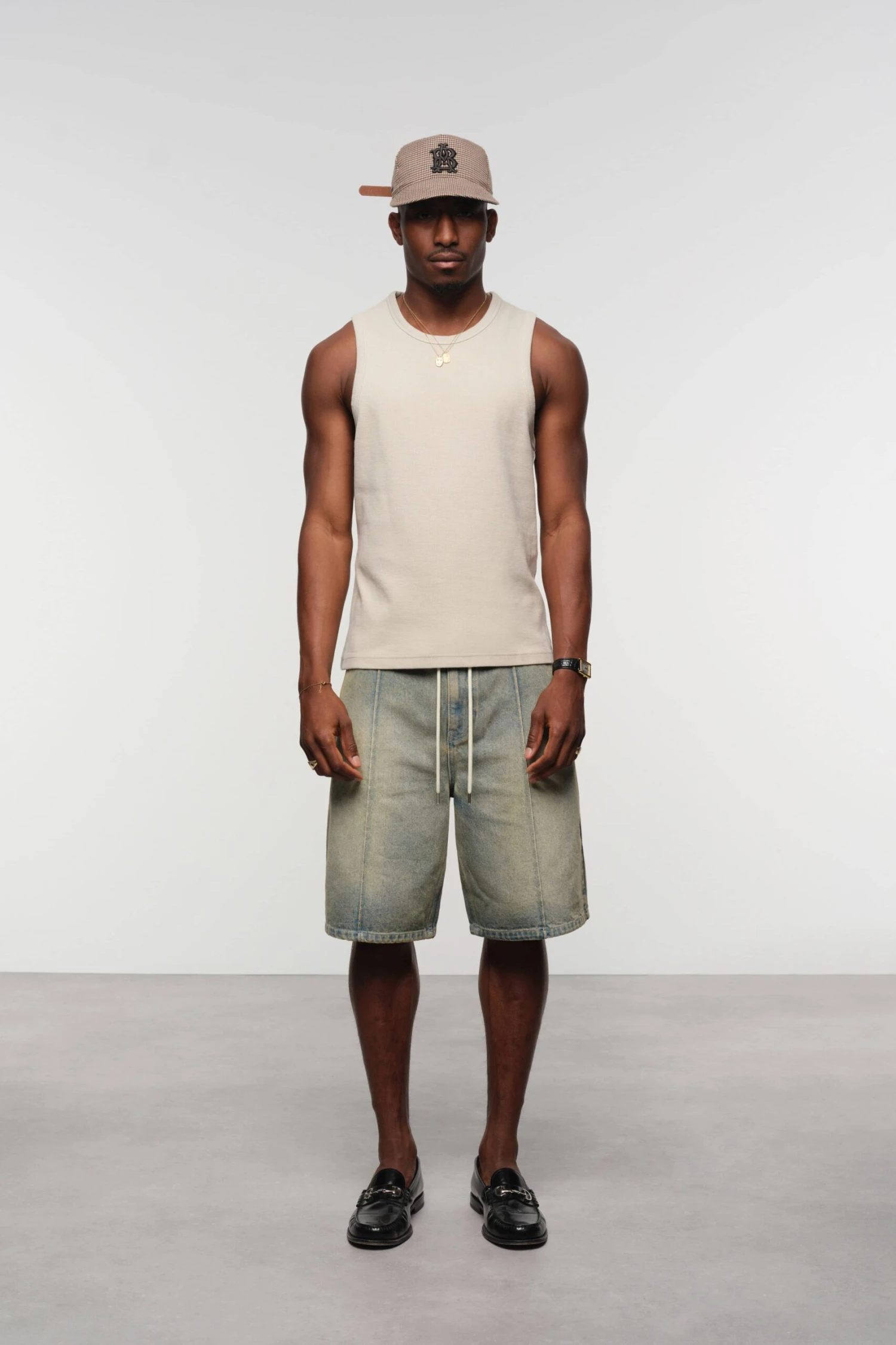 Wide Denim Short Dirty Wash - Image 2
