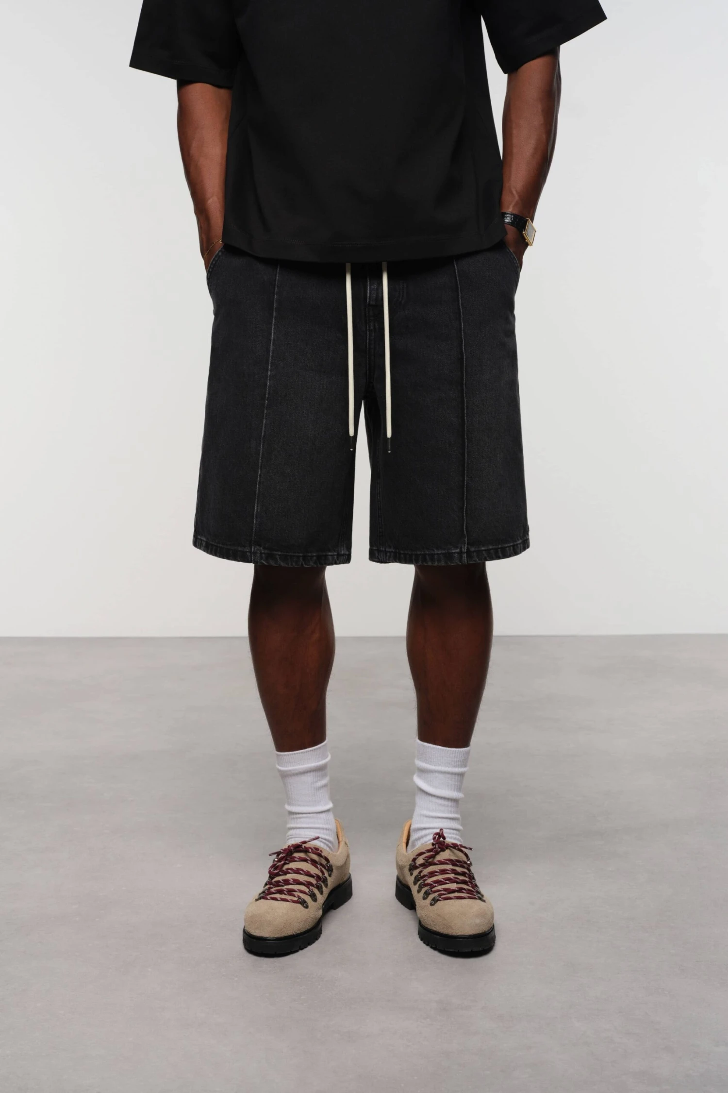 Wide Denim Short Vintage Black - Image 3