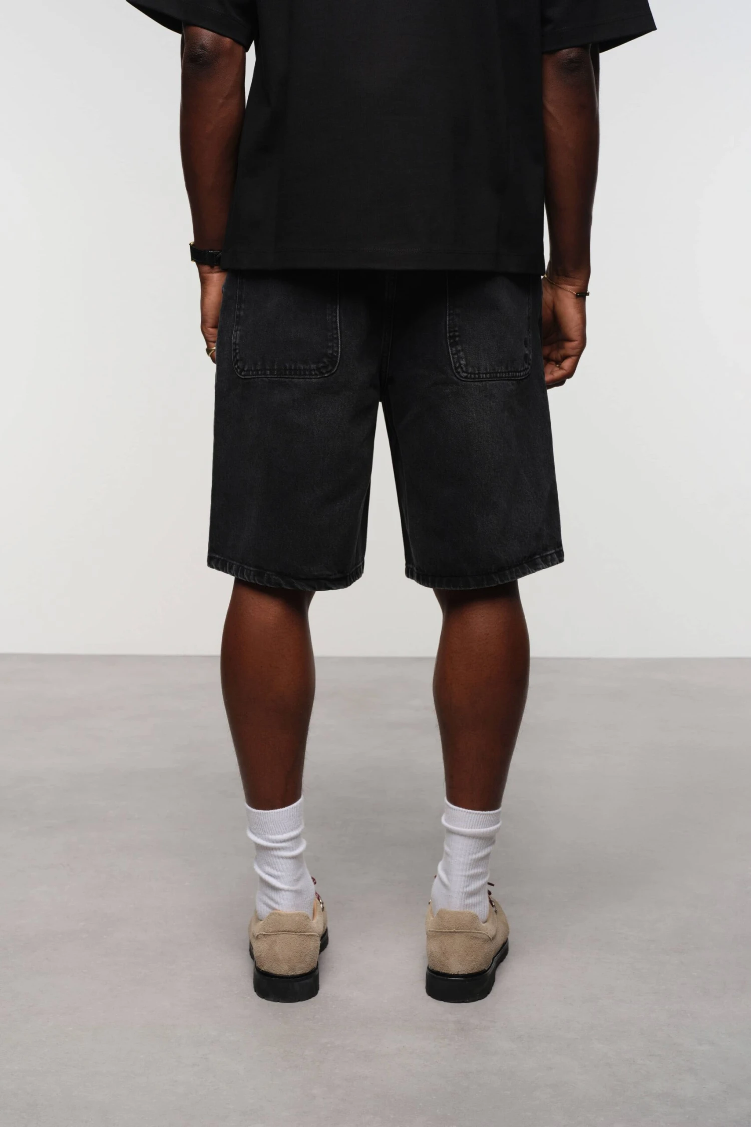 Wide Denim Short Vintage Black - Image 4