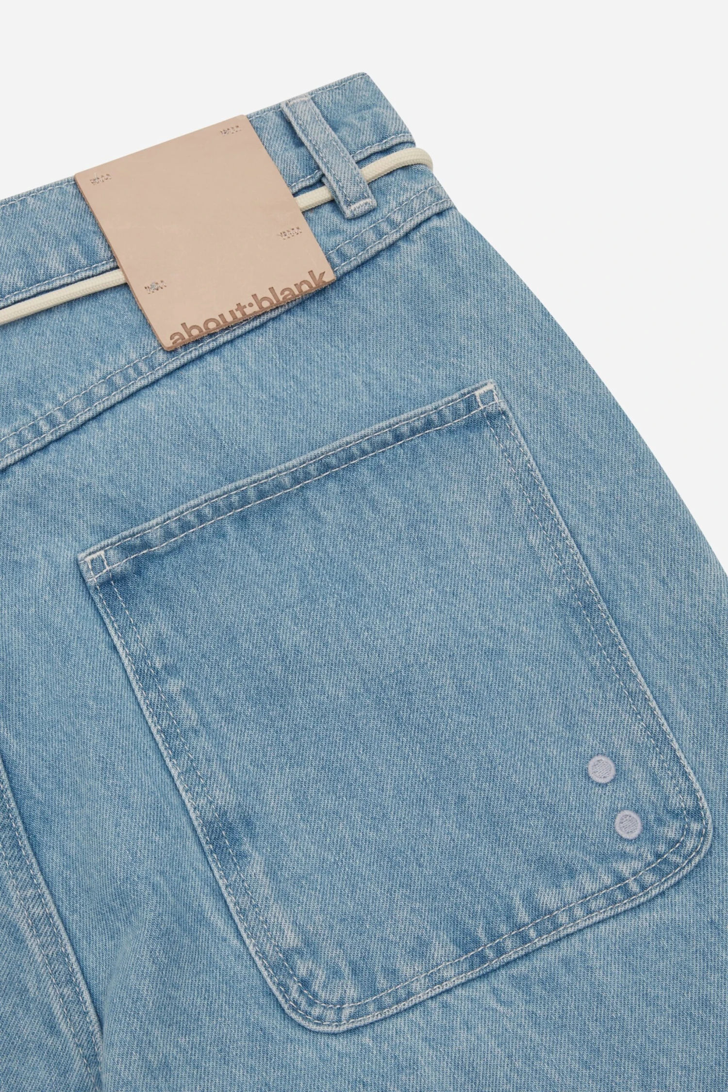 About:blank Relaxed Denim Light Wash - Image 5