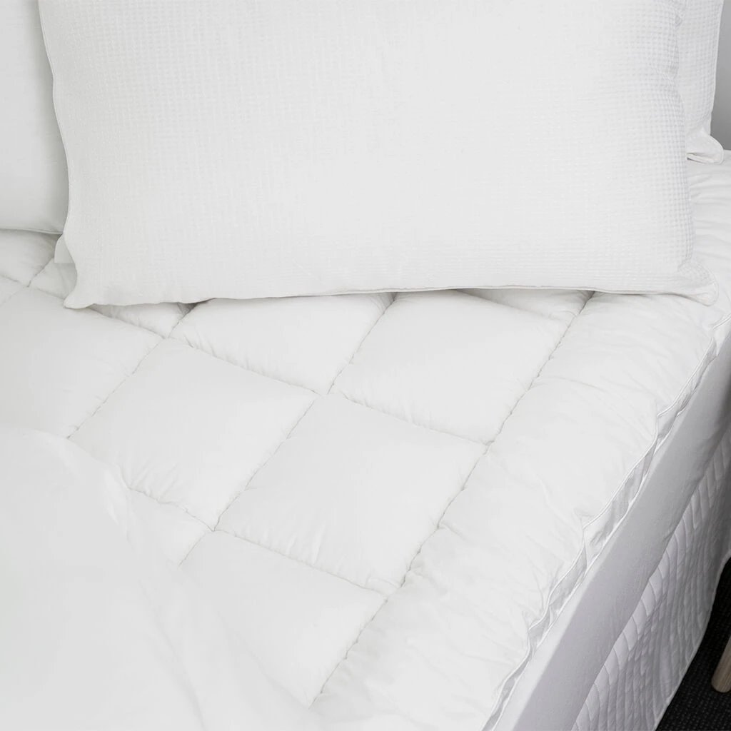Hotel Collection Ultimate Loft Mattress Topper - Image 2
